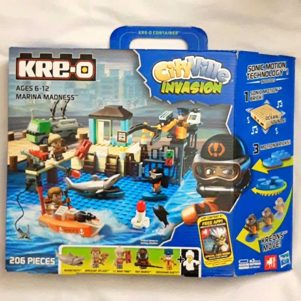 KRE-O CityVille Invasion Marina Madness Set DIY Brick Build Kit A3249 SEALED